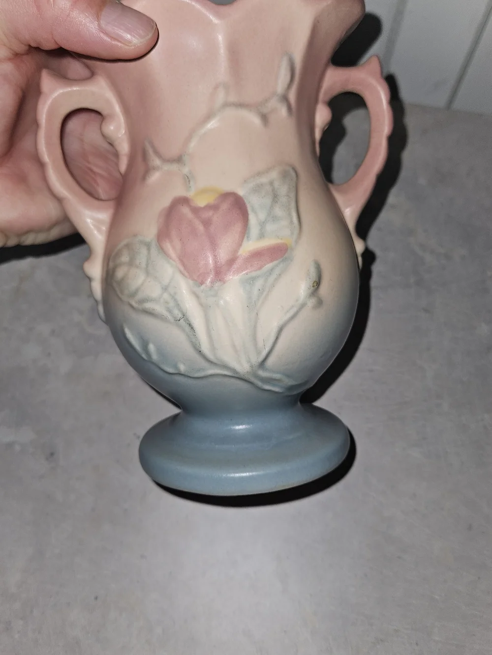 HULL ART POTTERY 6-1/2 